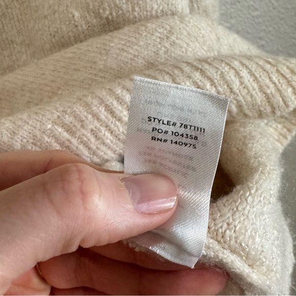 Lulu's Womens Small Colorblock Sweater Cream Pink Oversized Slouchy Boho Soft - Picture 5 of 8